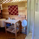 Yourte Confort Eco-responsable Saint-Pierre-Eynac